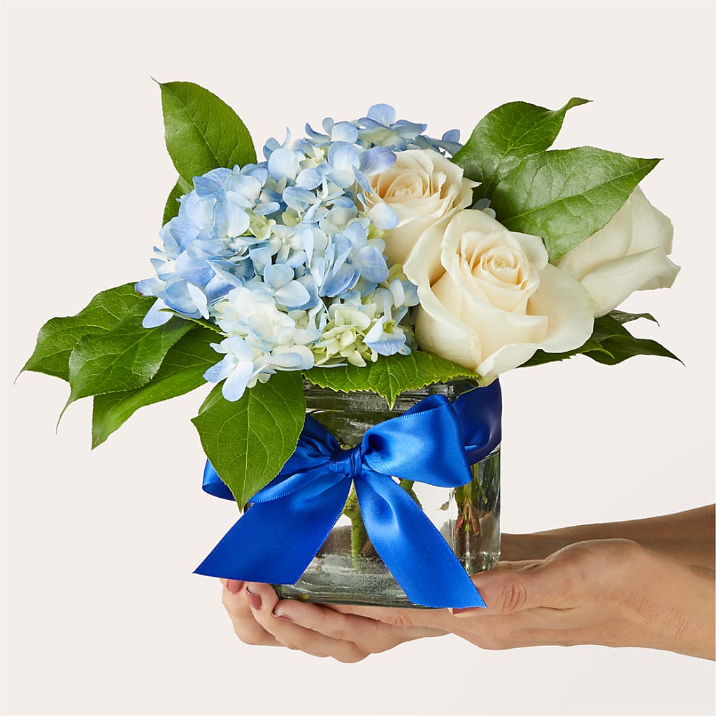 Sky Blue Delight Bouquet – KATHY'S FLOWERS, Adair OK