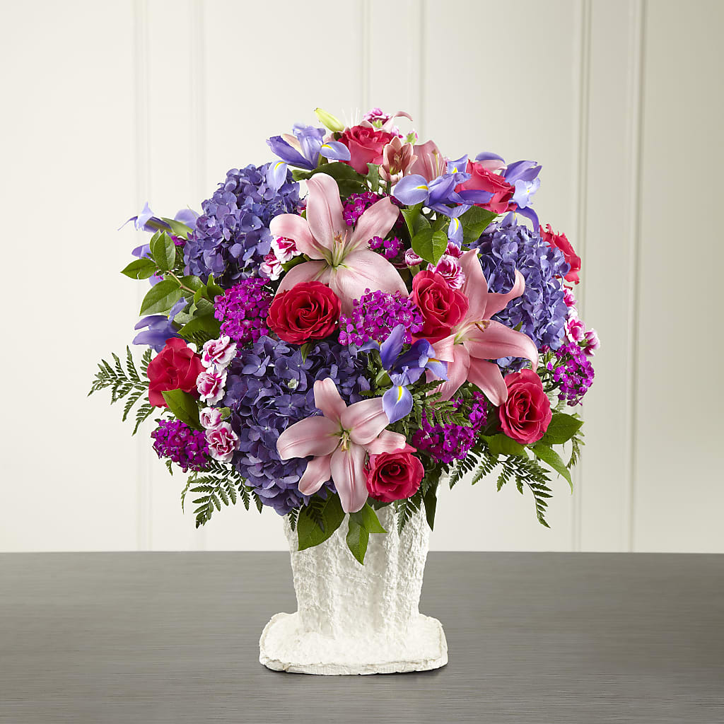 We Fondly Remember Arrangement – KATHY'S FLOWERS, Adair OK