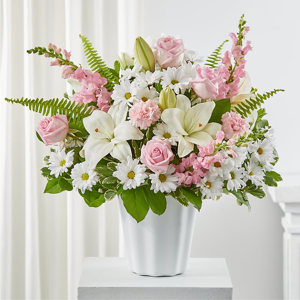 Soft Touch Tabletop Basket – KATHY'S FLOWERS, Adair OK
