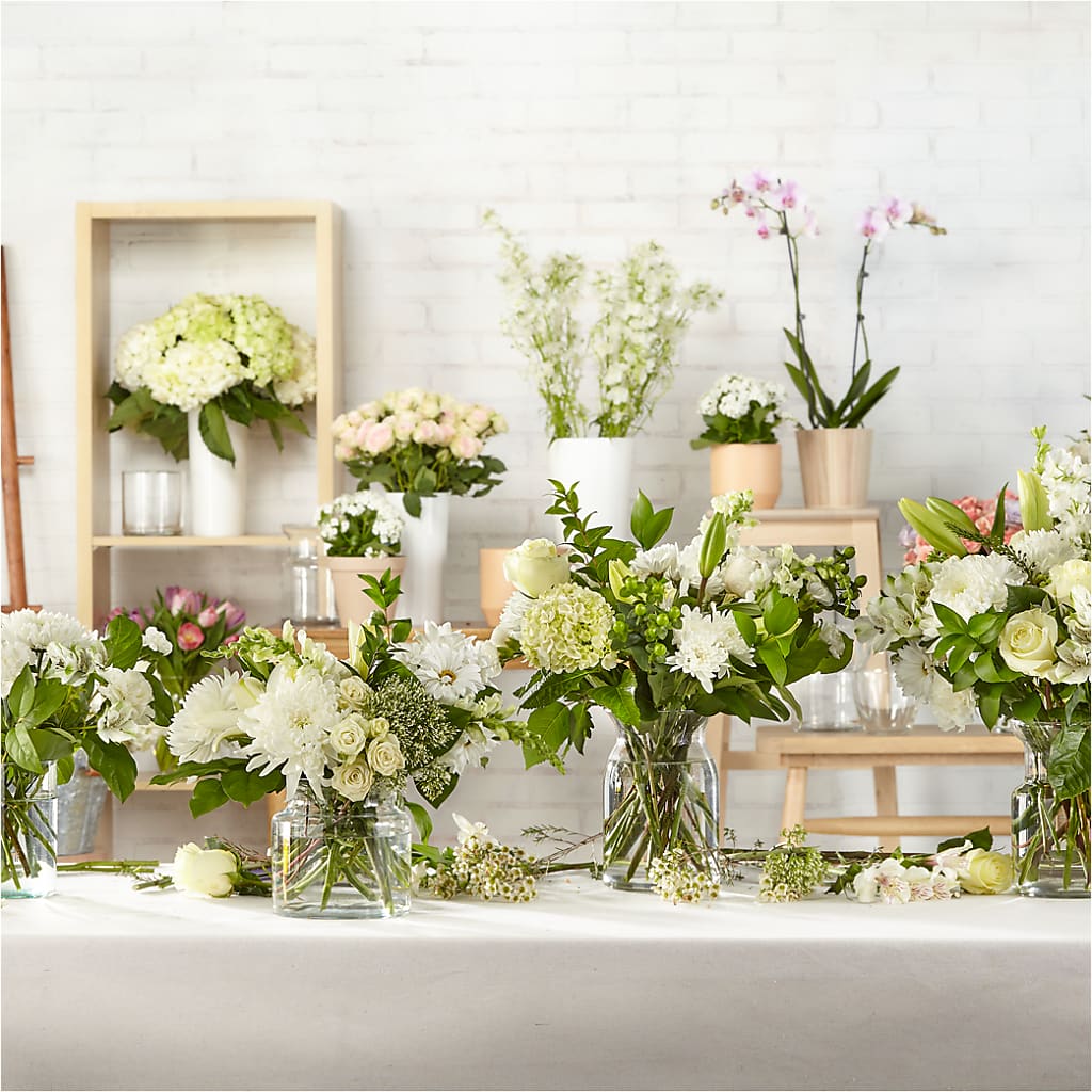 Classic Ivory – A Florist Original – KATHY'S FLOWERS, Adair OK