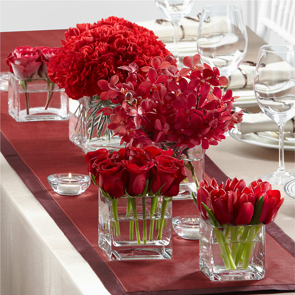 Modern Grace Centerpiece – KATHY'S FLOWERS, Adair OK