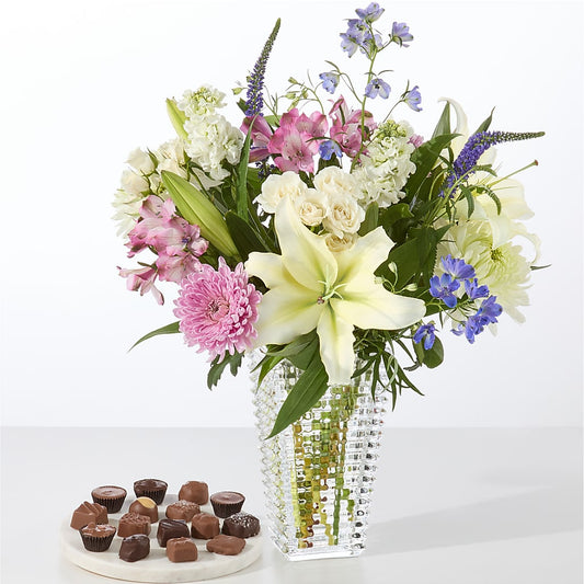Winter Celebration Bouquet – KATHY'S FLOWERS, Adair OK
