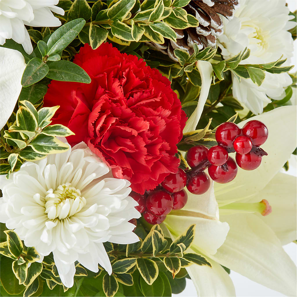 Festive Moments Tree – KATHY'S FLOWERS, Adair OK