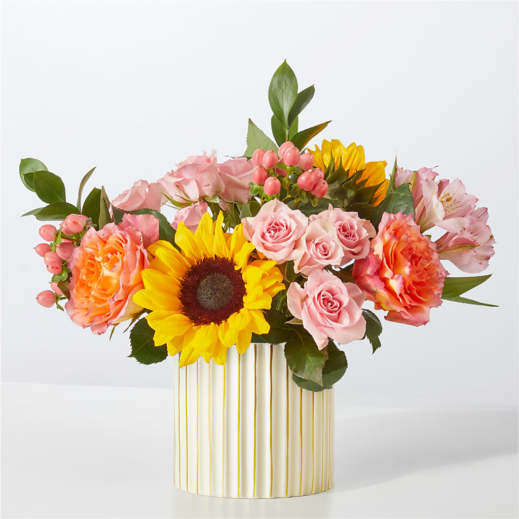 Sun's Out Bouquet – KATHY'S FLOWERS, Adair OK
