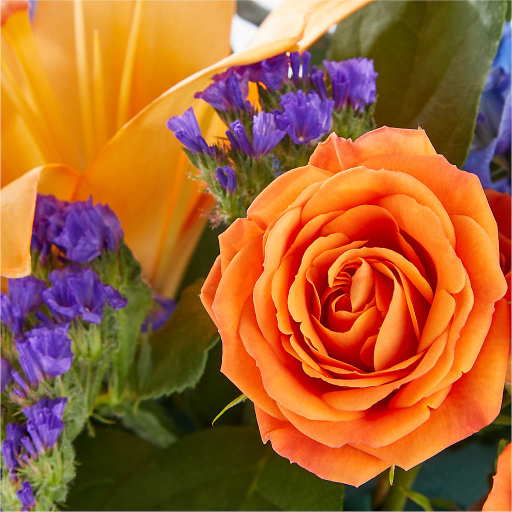 Radiant Citrus Box Bouquet – KATHY'S FLOWERS, Adair OK