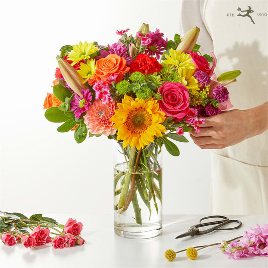 Cue the Confetti - A Florist Original – KATHY'S FLOWERS, Adair OK