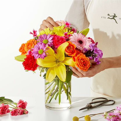 Cue the Confetti - A Florist Original – KATHY'S FLOWERS, Adair OK