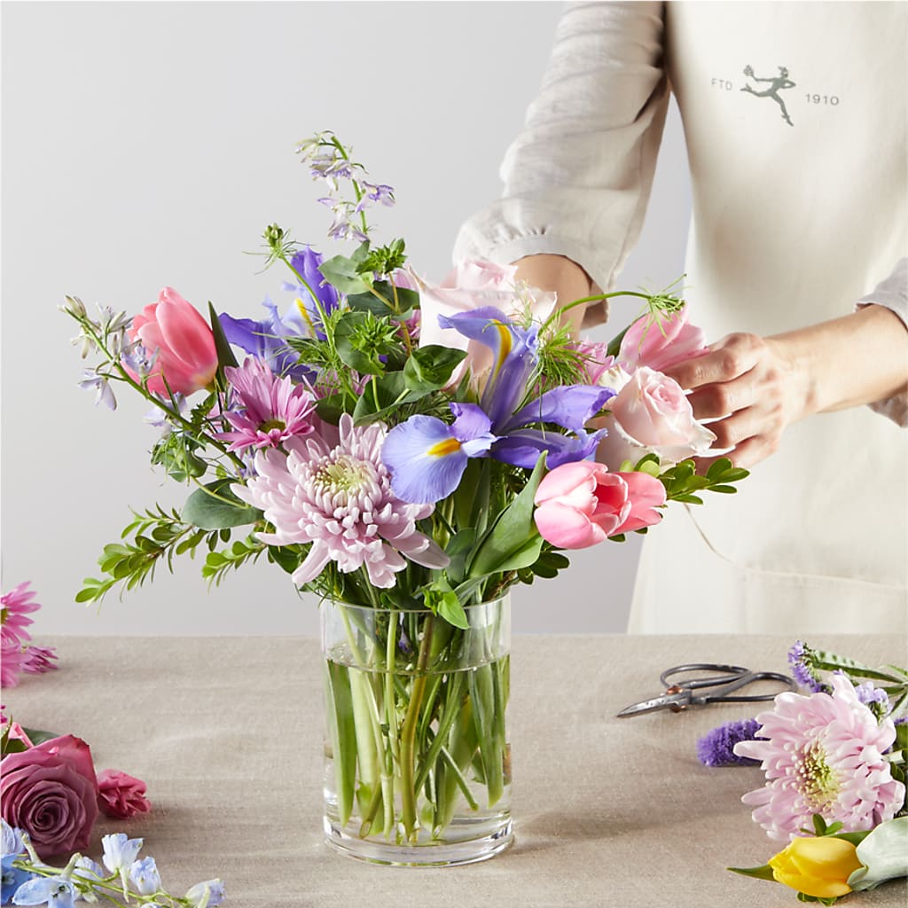 Pastel Tradition - A Florist Original – KATHY'S FLOWERS, Adair OK