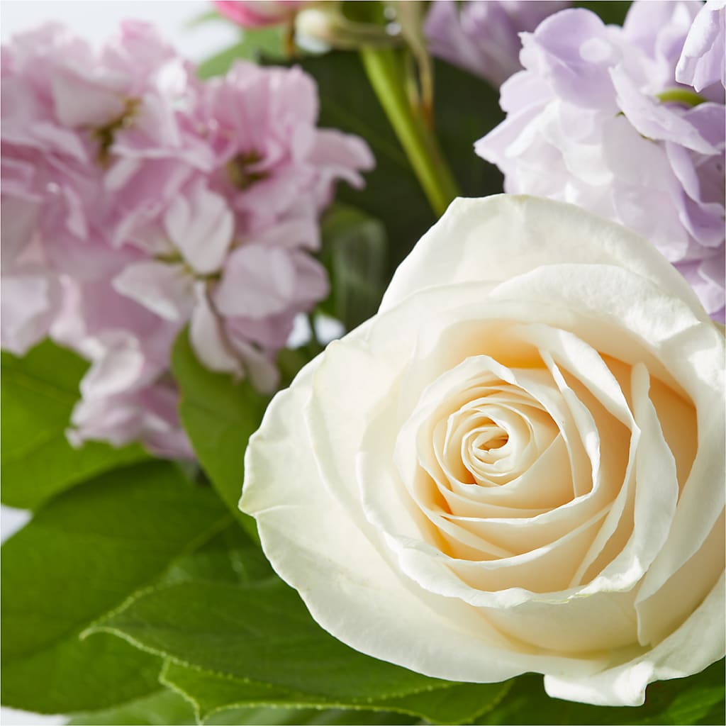 Springtime Spritz Bouquet – KATHY'S FLOWERS, Adair OK