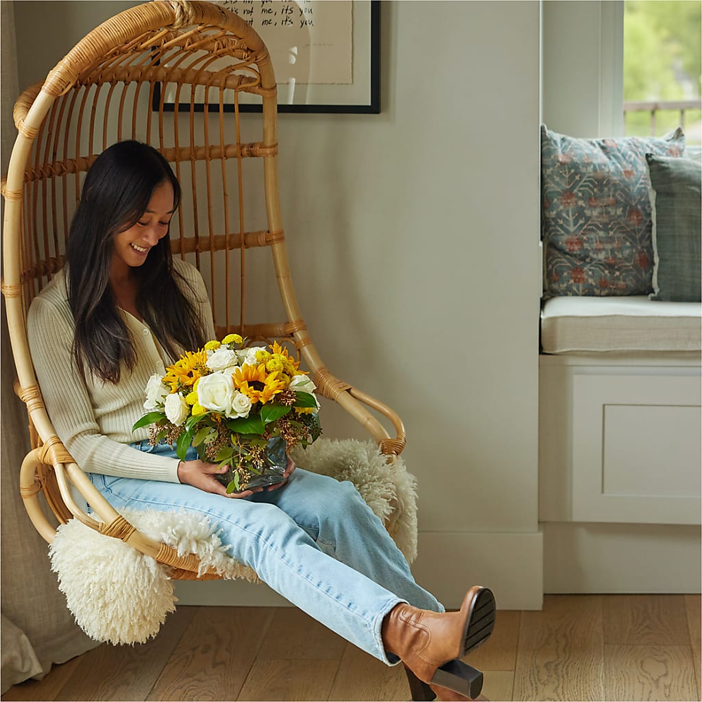 Luminous Morning Bouquet – KATHY'S FLOWERS, Adair OK