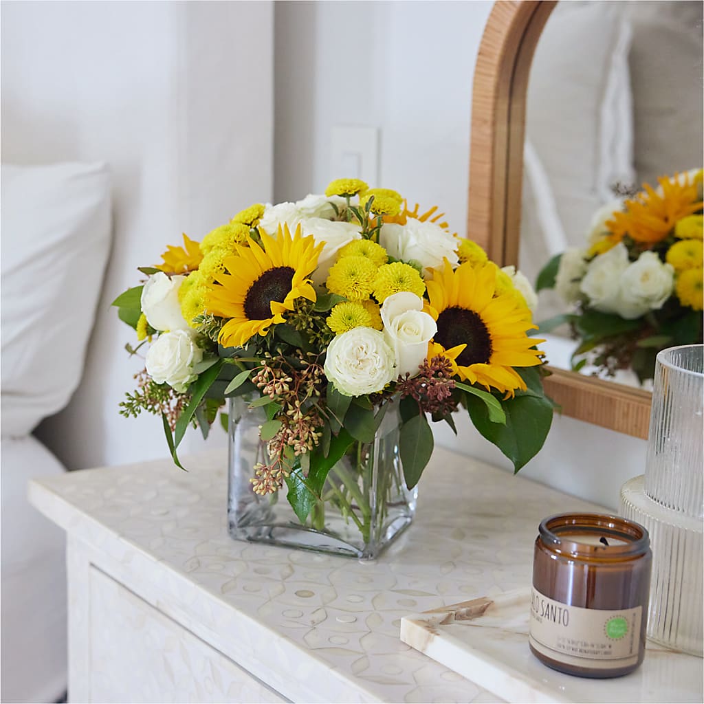 Luminous Morning Bouquet – KATHY'S FLOWERS, Adair OK
