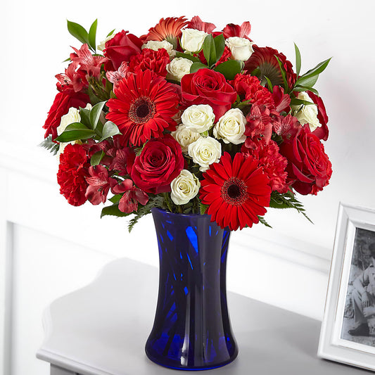 Hearts Embrace Bouquet – KATHY'S FLOWERS, Adair OK