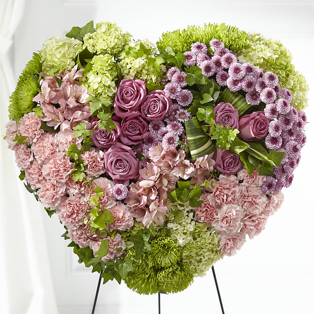 Heartwarming Standing Heart – KATHY'S FLOWERS, Adair OK
