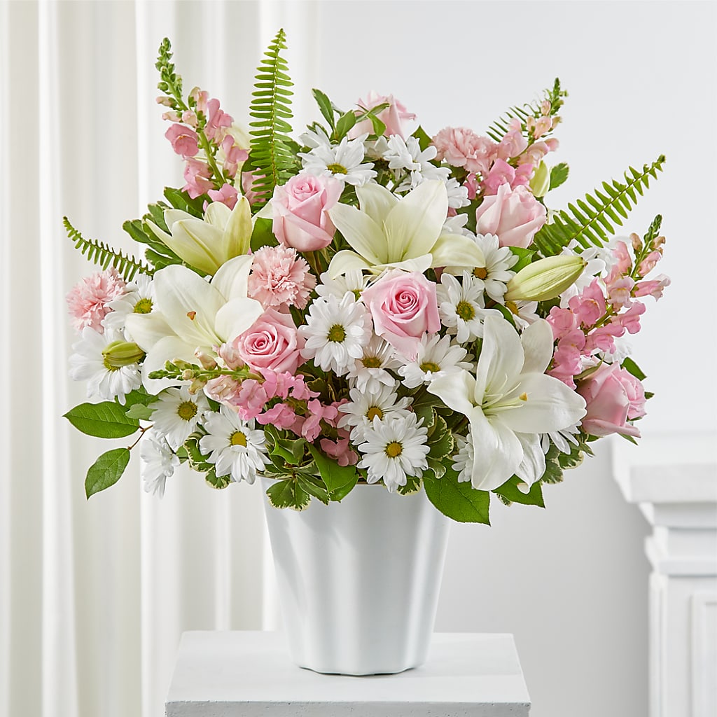 Soft Touch Tabletop Basket – KATHY'S FLOWERS, Adair OK