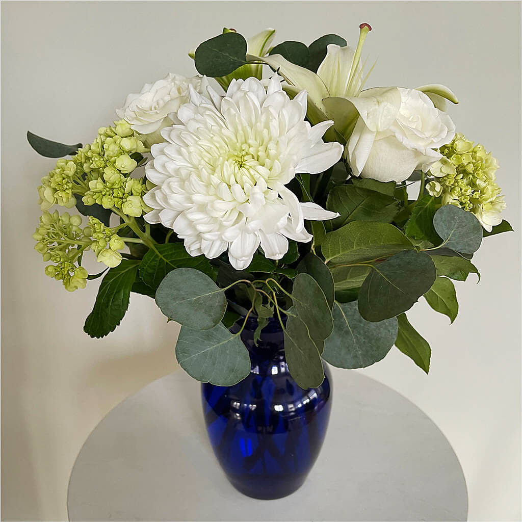 Snowy Dreams Bouquet – KATHY'S FLOWERS, Adair OK