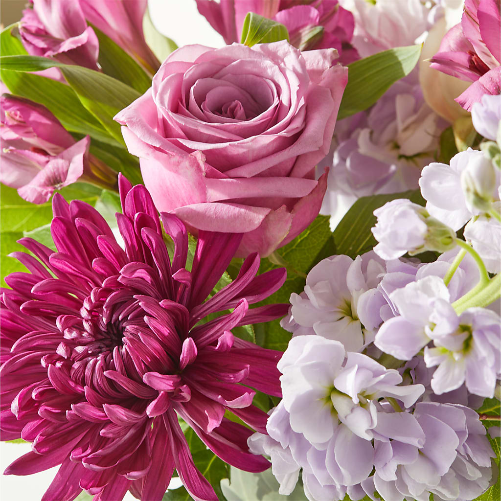 Amethyst Dreams Bouquet – KATHY'S FLOWERS, Adair OK