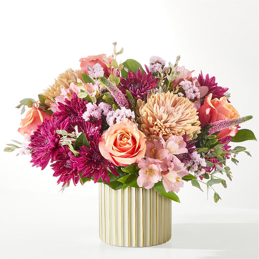 Berry Cobbler Bouquet with Ivory Vase – KATHY'S FLOWERS, Adair OK