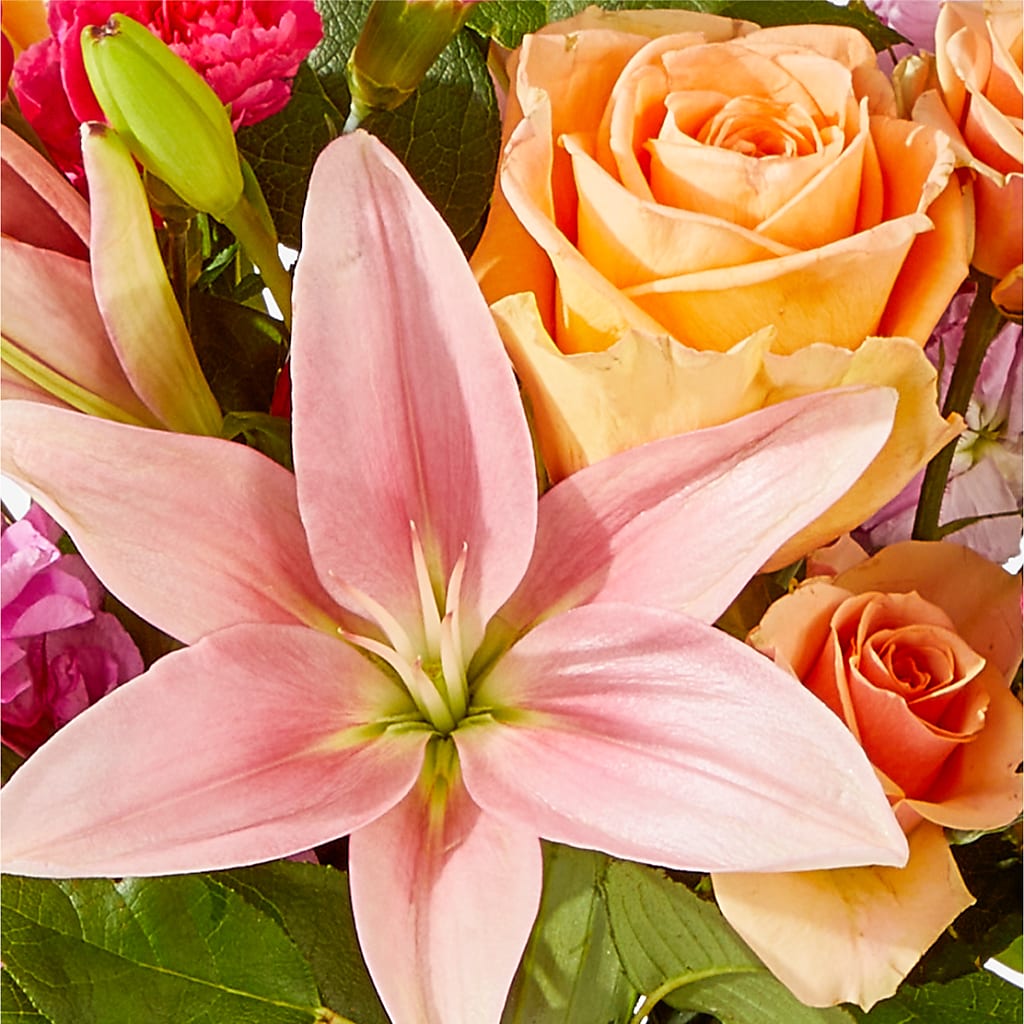Bisous Bouquet – KATHY'S FLOWERS, Adair OK
