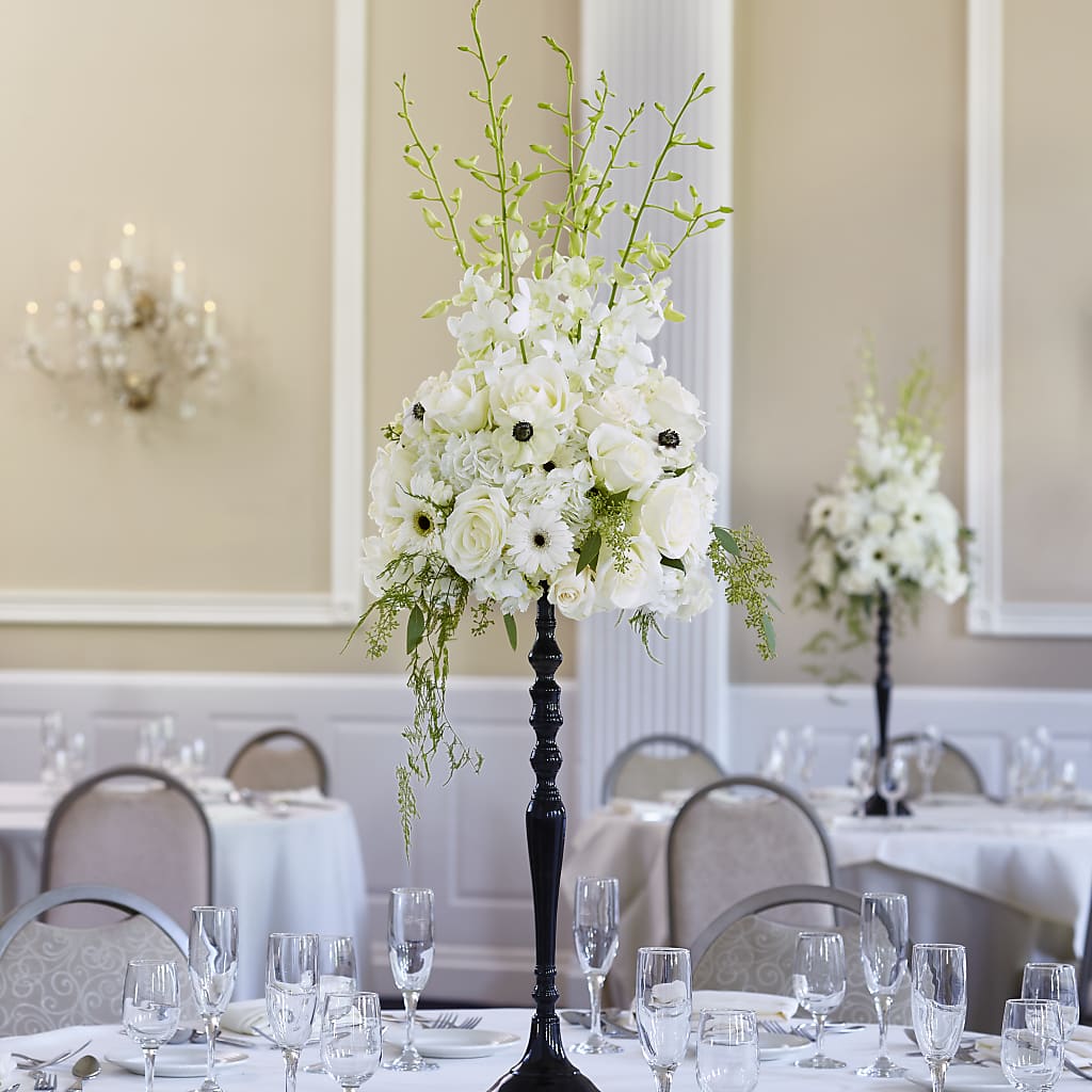 Regency Centerpiece – KATHY'S FLOWERS, Adair OK