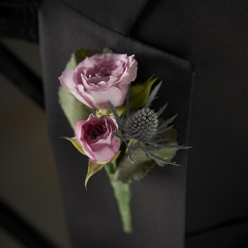 Veronica Boutonniere – KATHY'S FLOWERS, Adair OK