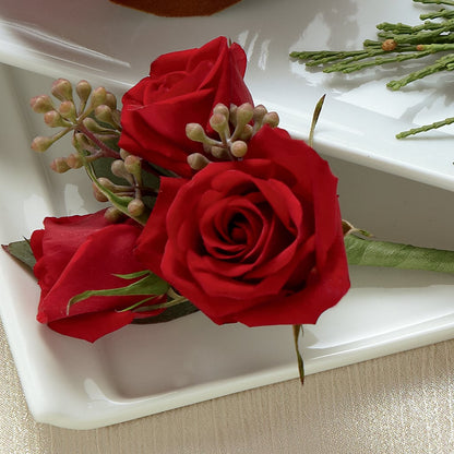 Red Spray Rose Boutonniere – KATHY'S FLOWERS, Adair OK