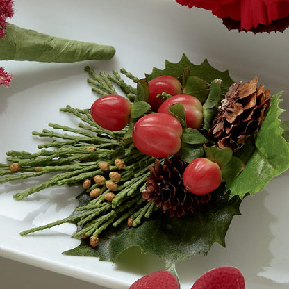 Red Berry Boutonniere – KATHY'S FLOWERS, Adair OK
