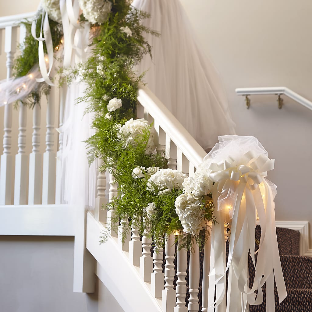 Champagne Dreams Garland – KATHY'S FLOWERS, Adair OK